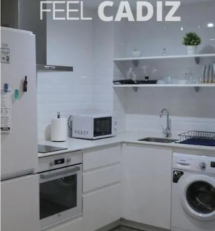 Damia, Feel Apartment *